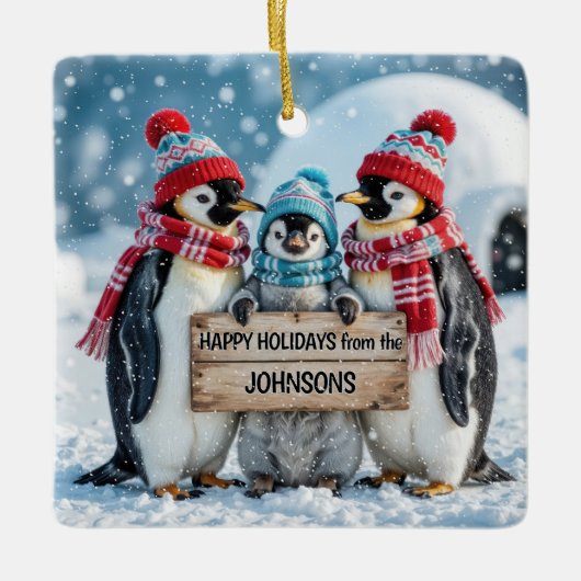 Christmas Family Penguins With a Wooden Sign Keramisch Ornament (Voorkant)