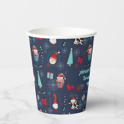 Christmas Fun Custom Name and Date Papieren Bekers (Voorkant)