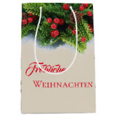Christmas Gift Bag-Evergreen Frohliche Weihnachten Medium Cadeauzakje (Voorkant)