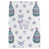Christmas Gift Bag with Deer and Fir Trees Medium Cadeauzakje (Achterkant)