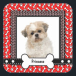 Christmas Gift Label Labels Cadeaus van Dog<br><div class="desc">Als je huis net als het onze is, krijgen de honden echt cadeaus met Kerstmis. Nu kunnen ze hun eigen etiketten op maat hebben. Het is verbazingwekkend hoe ze wisten dat alles wat je echt wilde een bot onder je kussen was! Deze grappige stickers werken als cadeau voor de hond...</div>