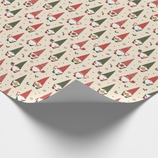 Christmas Gnome Party Pattern Cadeaupapier (Hoek)