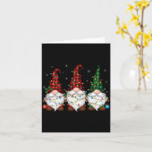Christmas Gnome Trio Buffalo Plaid Lights Cute Xma Kaart (Gele Bloem)
