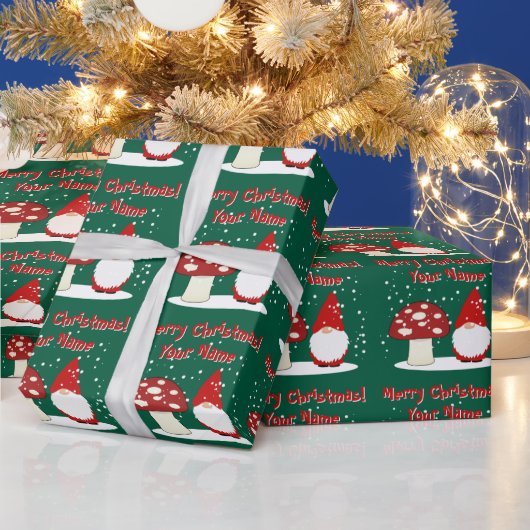 Christmas gnome with red mushroom custom Holiday Cadeaupapier (Feestdagen)