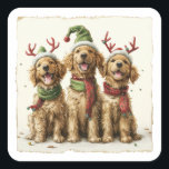 Christmas Golden Retriever Honden Vierkante Sticker<br><div class="desc">Schattigee Golden Retriever honden verkleed voor Kerstmis. Perfect voor dierenliefhebbers of hondenouders voor het vakantieseizoen.</div>
