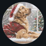 Christmas Golden Retriever Santa Dog Ronde Sticker<br><div class="desc">Schattigee Golden Retriever honden verkleed voor Kerstmis. Perfect voor dierenliefhebbers of hondenouders voor het vakantieseizoen.</div>