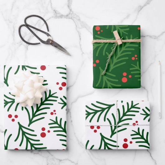 Christmas Green Berries Modern Wrapping Paper (Voorkant)