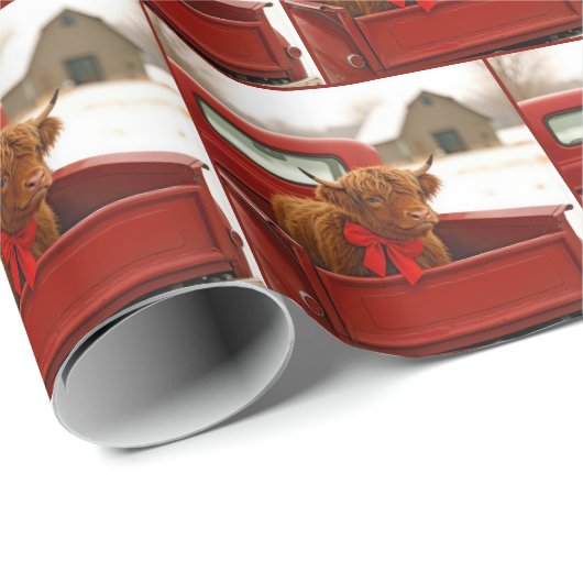 Christmas Highland Cow In Old Red Pickup Truck Cadeaupapier (Rol Hoek)