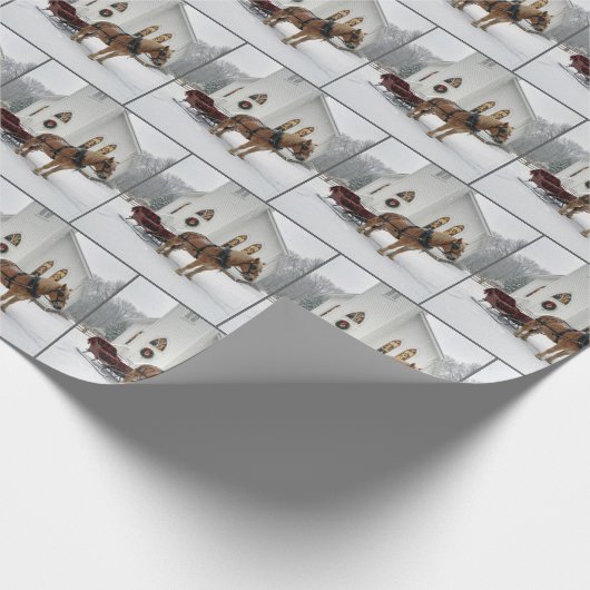 Christmas Horse-Drawn Sleigh Waiting By a Chapel Cadeaupapier (Hoek)