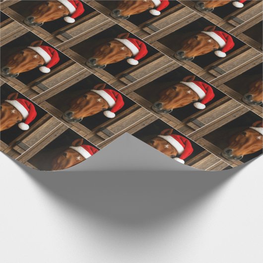 Christmas Horse In Stable Window Cadeaupapier (Hoek)