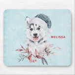 Christmas Husky Dog in a Santa Hat Muismat<br><div class="desc">Mousepad met een griezelig en schattig schilderij van een husky dog met een blauwe kersthoed.</div>