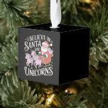 Christmas I Believe In Santa And Unicorns Xmas Decoratie<br><div class="desc">Ik geloof in de kerstman en eenhoorns grappige kerstpyjama</div>