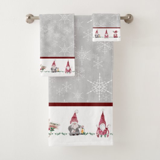 Christmas I Love Gnomes Scandinavisch Rood Grijs Bad Handdoek (Insitu)