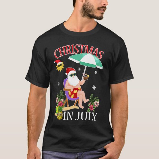 Christmas in July Santa on Beach Independence Day  T-shirt (Voorkant)