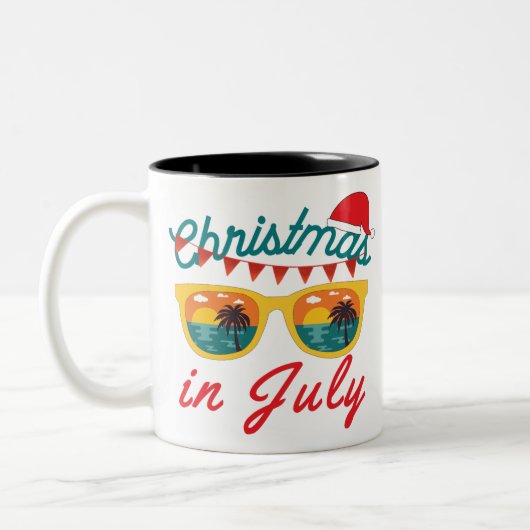 Christmas In July Tweekleurige Koffiemok (Links)