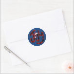 Christmas Joy Buffalo Plaid Ronde Sticker<br><div class="desc">Rood en zwart buffel geruit met Sinterklaas pet en sneeuwvlokken op JOY tekst. De achtergrondkleur kan worden veranderd.</div>