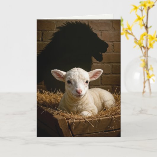 Christmas Lamb In a Manger With Lion Shadow Kaart (Gele Bloem)