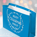 Christmas Love Santa Custom Name Blue Groot Cadeauzakje<br><div class="desc">Creëer je eigen 'Love,  Santa' geschenktas met dit leuke en feestelijke ontwerp. Een stijlvolle sjabloon,  gepersonaliseerd met de naam van de ontvanger en met een geïllustreerde rand met sneeuwvlokken,  hulst,  kerstkousen en sterren. Een unieke manier om een cadeau te geven aan een speciaal iemand! Kleuren: blauw en wit.</div>