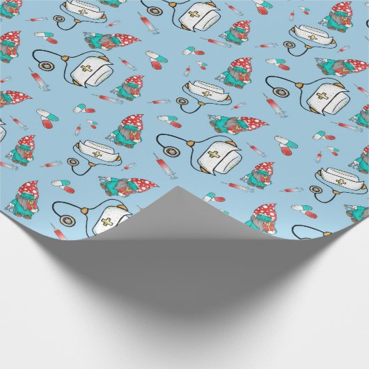Christmas Medical Gnome Pattern Cadeaupapier (Hoek)