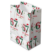 Christmas Meme Six Seven 67 6 7 Holiday Medium Cadeauzakje (Voorkant Gekanteld)