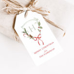 Christmas Monogram Crest Gift Label Cadeaulabel<br><div class="desc">Klassieke waterverf soft sage groen en rode kerst monogram kam met wintergroen,  hulst en een leuke rode strik.</div>