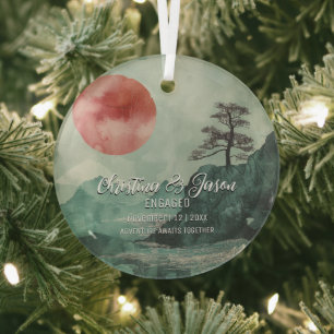 Christmas Mountain Sun Hiking Paar Verloving Glas Ornament