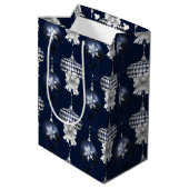 Christmas Navy Bow Velvet Pattern Medium Cadeauzakje (Achterkant Gekanteld)