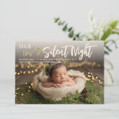 Christmas Not Silent Night Gold Funny Baby Photo Aankondiging (Staand voorkant)