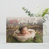 Christmas Not So Silent Night Funny Red Baby Photo Aankondiging (Staand voorkant)
