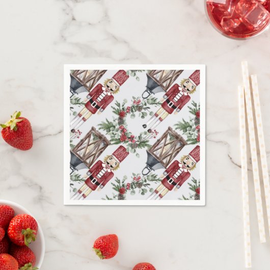 Christmas nutcrackers and lanterns servet (Insitu)