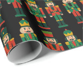 Christmas Nutcrackers on Black Cadeaupapier (Rol Hoek)
