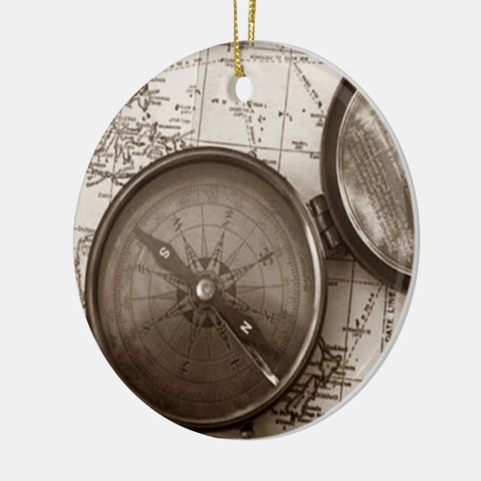 CHRISTMAS ORNAMENT VAN GLOBETROTTER (Links)