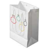 Christmas Ornaments Text Design Medium Cadeauzakje (Voorkant Gekanteld)