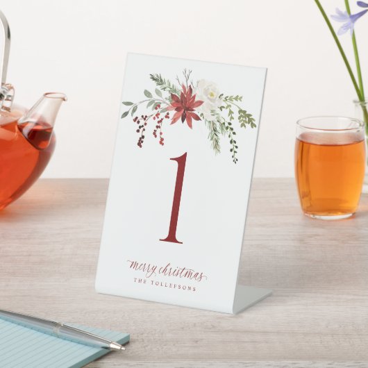 Christmas Party Table Numbers Elegant Greenery Reclamebord Met Voetstuk (Insitu)