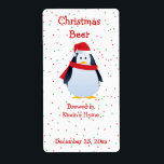 Christmas Penguin Mini Bier Label<br><div class="desc">Een schattig label om je speciale flessen vakantiebier op te doen. Het heeft een witte achtergrond met rode en groene stippen. Een cartoon pinguïn zit in het centrum met een rode wintersjaal en een kerstmuts. Uw aanpasbare biergegevens zijn in bijpassend rood en groen.</div>