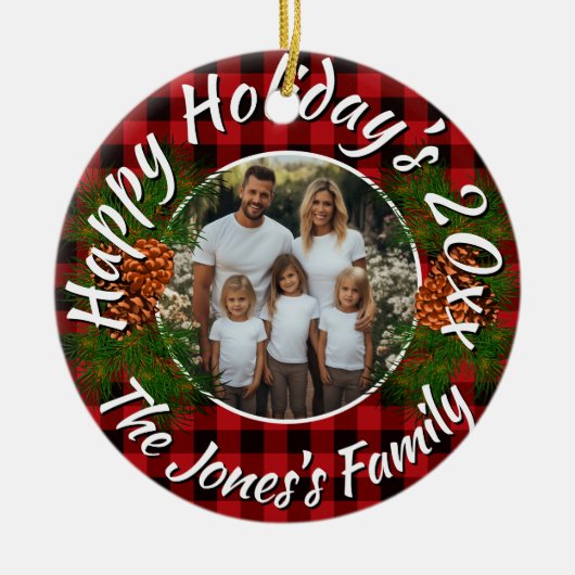 Christmas personalized photo red plaid pinecones keramisch ornament (Voorkant)