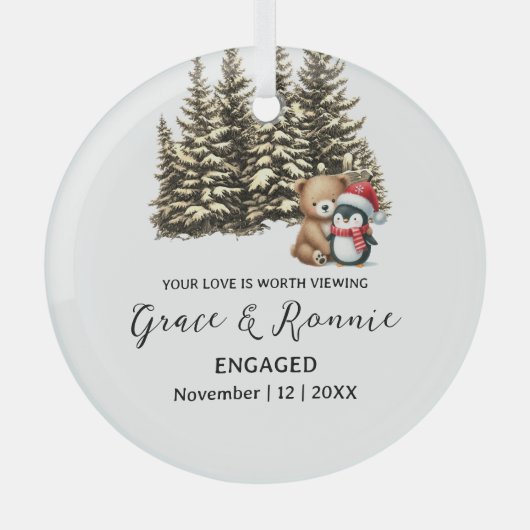 Christmas Pine Tree Beer Penguin Paar Verloving Glas Ornament (Voorkant)