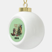 Christmas Raccoon Creep It Real Keramische Bal Ornament (Rechts)