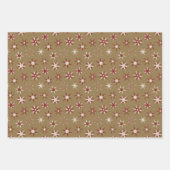 Christmas Red Geo Stars - op gouden patroon. Inpakpapier Vel (Voorkant 3)