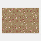 Christmas Red Geo Stars - op gouden patroon. Inpakpapier Vel (Voorkant)