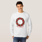 Christmas Red Rose Wreath Happy Christmas T-shirt (Voorkant volledig)