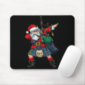 Christmas Santa Playing Scottish Bagpes Funny Holi Muismat (Met muis)
