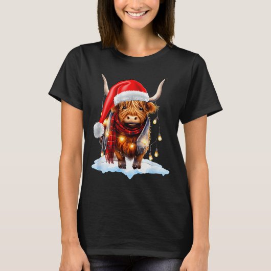 Christmas Scottish Highland Cow Wrapped In Christm T-shirt (Voorkant)
