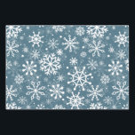 Christmas seamless snowflakes blue pattern inpakpapier vel<br><div class="desc">Christmas seamless snowflakes blue pattern</div>