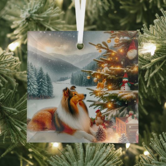 Christmas Shetland Sheepdog Holiday  Glas Ornament (Insitu)