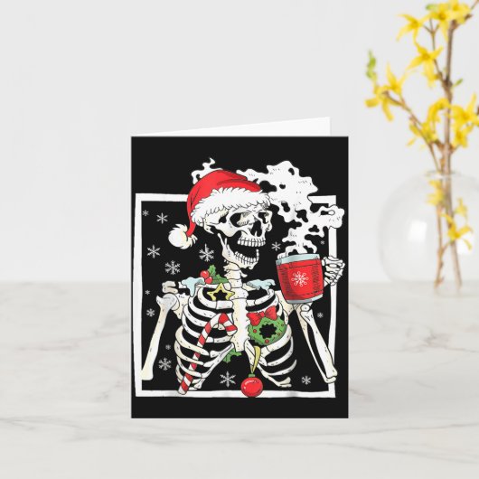 Christmas Skeleton With Smiling Skull Drinking Cof Kaart (Gele Bloem)