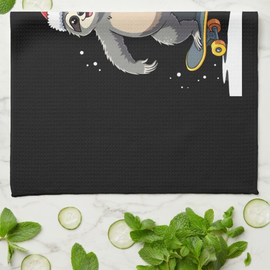 CHRISTMAS SLOTH Funny Christmas Skateboard Sloth ( Theedoek (Gevouwen)