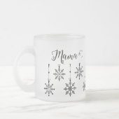 Christmas Snowflake Mama - bewerkbare Frosted Mok (Links)