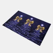 Christmas Sparkling Trees Navy Blue Faux Gold Bow  Deurmat (Schuin)