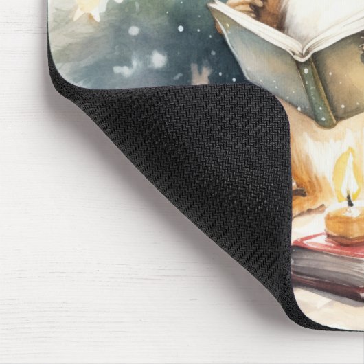 Christmas Squirrel reading Muismat (Hoek)